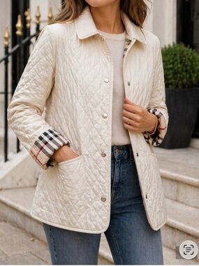 Authentic Burberry quilted coat- signature nova check lined jacket- Size M